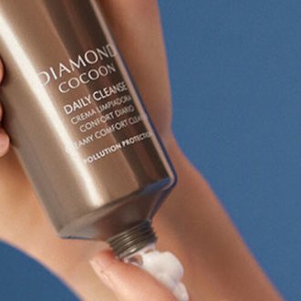 Natura Bissé Diamond Cocoon Daily Cleanse